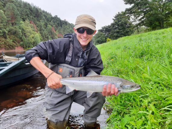 Gleaming chrome โ another beautiful grilse