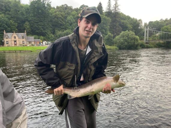 Scott Mellis with a fine 8lb fish
